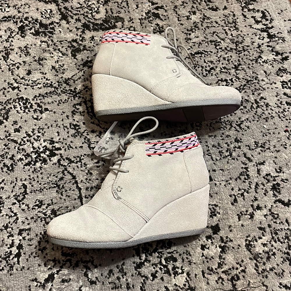 Toms grey suede wedges booties with aztec heel embroidery